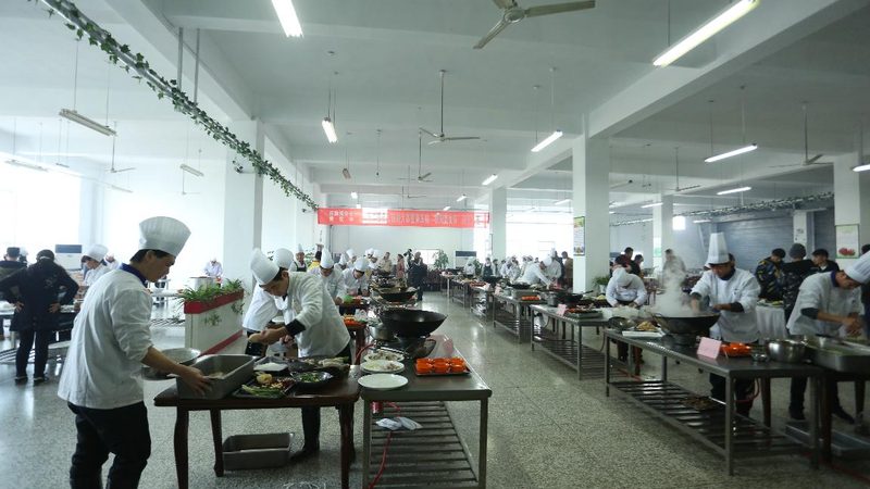 健身期间，蜜饯果干这样吃才健康